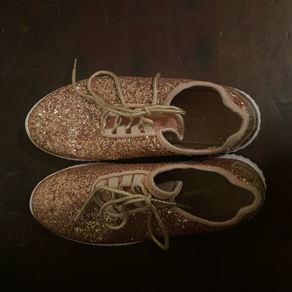 Rose gold glitter tennis shoes